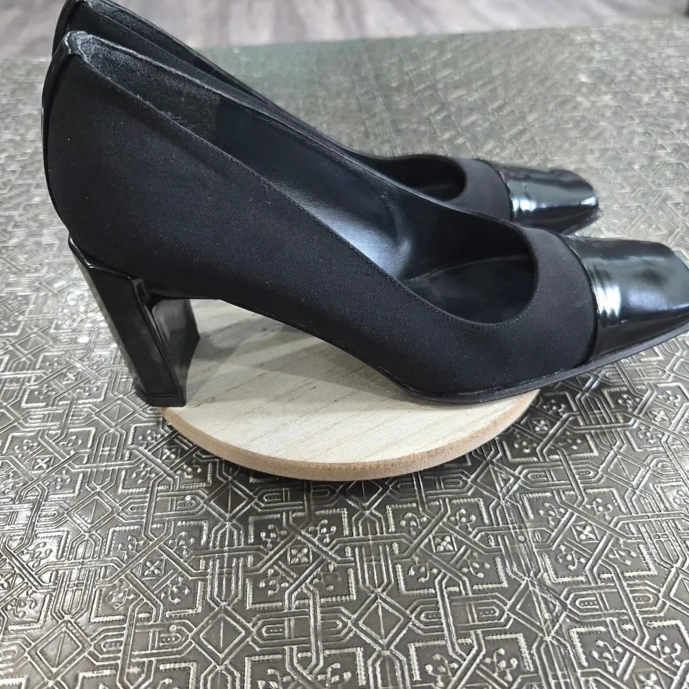 🐢 Stuart Weitzman Vintage Anna Black Pump Size 7.5